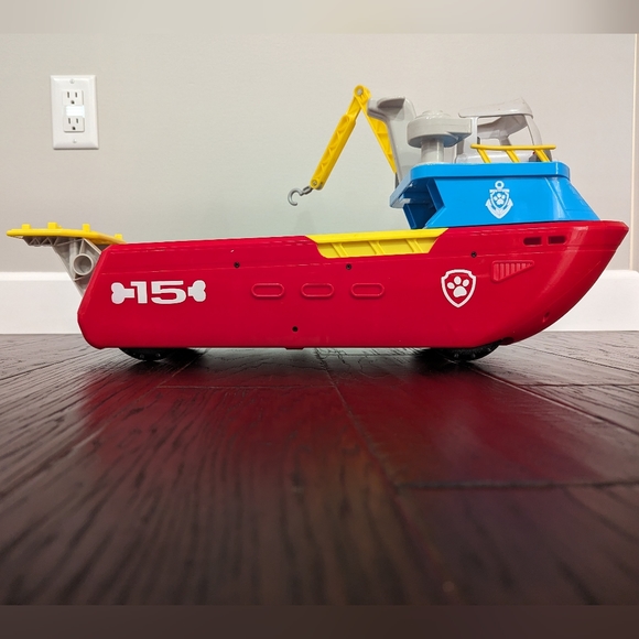 PAW PATROL Sea Patroller toy vehicle - Picture 1 of 14
